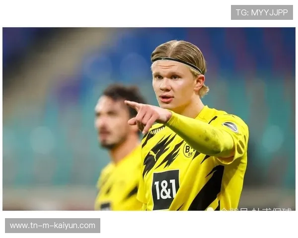 哈兰德夜间义演筹款，公益唱歌短片感动网友