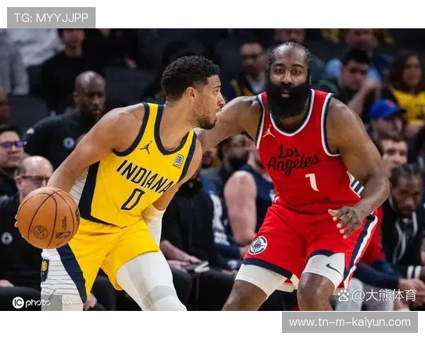 步行者加大筹码争夺祖巴茨，快船强硬要价